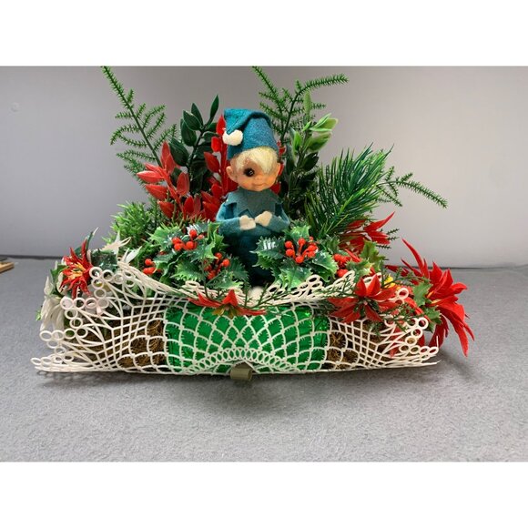 Vintage 1950s Knee Hugger Christmas Elf Centerpiece with Lace & Greenery Decorat - Picture 1 of 9